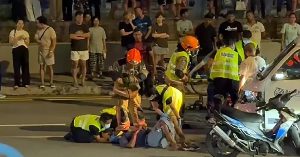 Sims Ave East van, bicycle & 2 motorcycles chain collision: Motorcyclist, 53 & cyclist, 52, taken to hospital