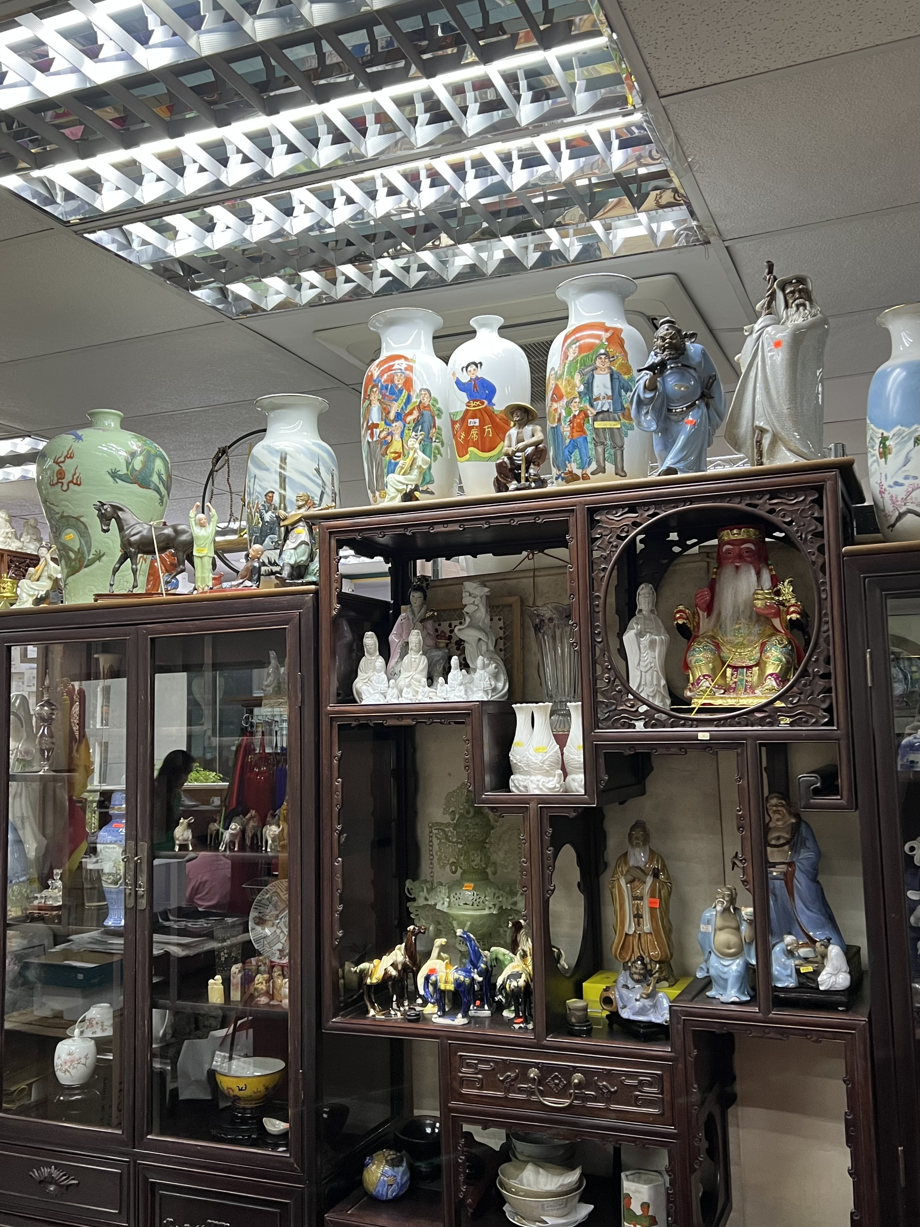 toh chwee huat ivory company