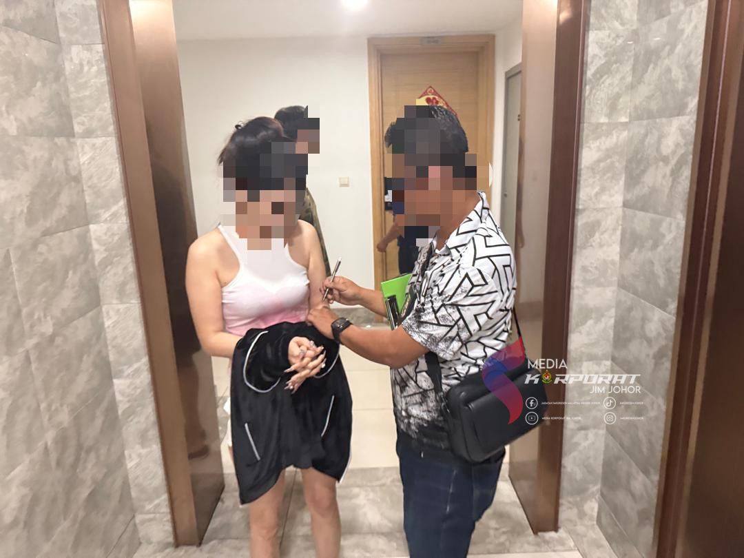 jb 7 chinese women vice