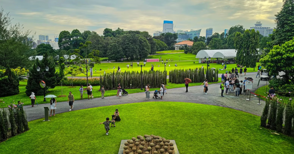 Istana holds open house on Apr. 19 for Hari Raya & Labour Day, visitors enjoy performances & activities