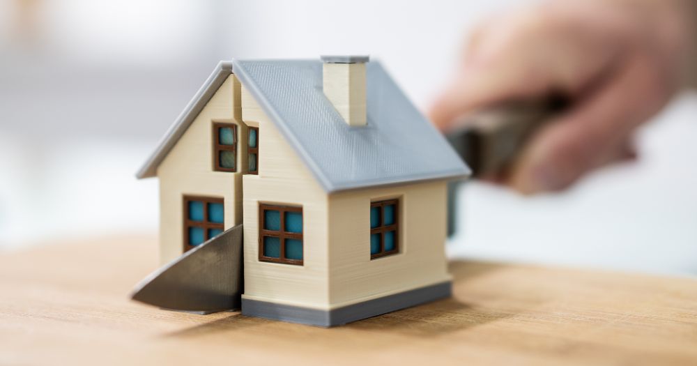 S'pore couple disputes S$12,433 monthly mortgage of home over 10 years after divorce